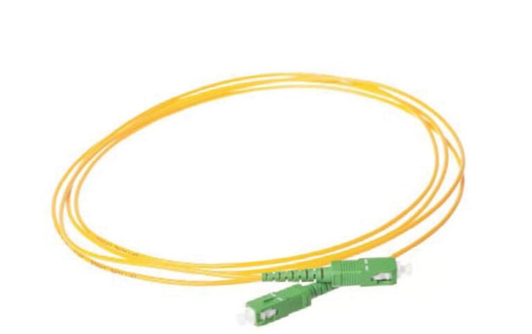 Patchcord OFIBER SC APC – SC APC (shortboot), simplex, G657A2, śr. 2 mm, dł. 5m, żółty, LSOH